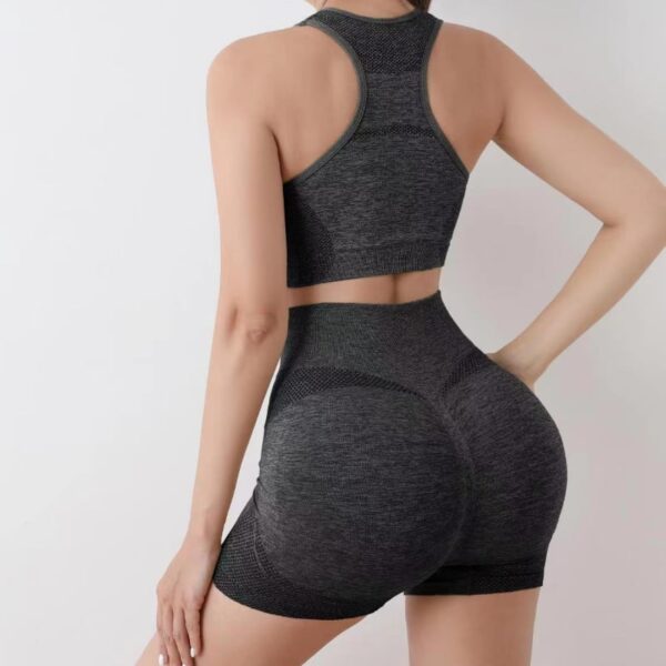 Conjunto-Deport-Short-Levanta-Cola-Y-Top-Negro