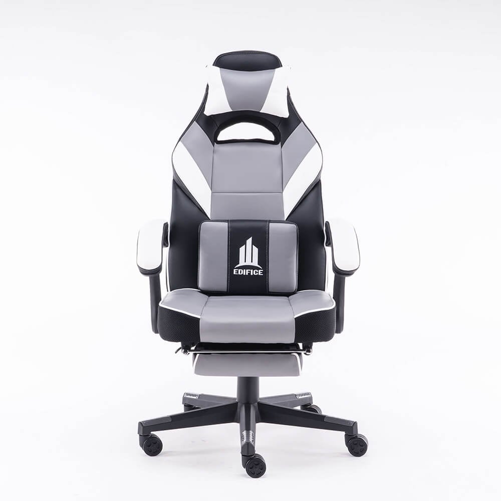 silla gamer ergonómica gris con reposapiés y cojines de soporte lumbar